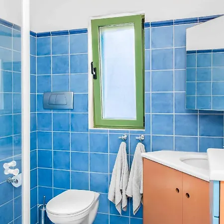Appartement Charmant Fantastically Positioned Enjoy Uninterrupted Views